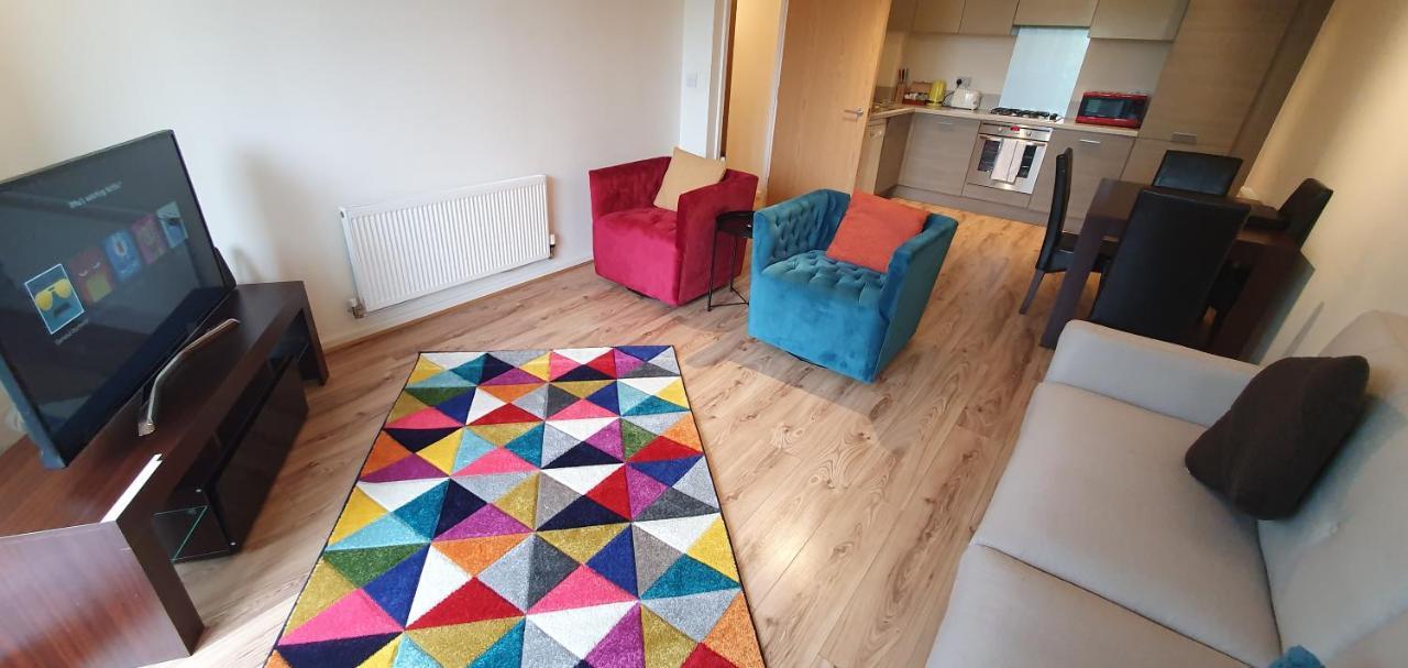 Garland Modern Apartment, Greenhithe 1 With Parking Dartford Bagian luar foto
