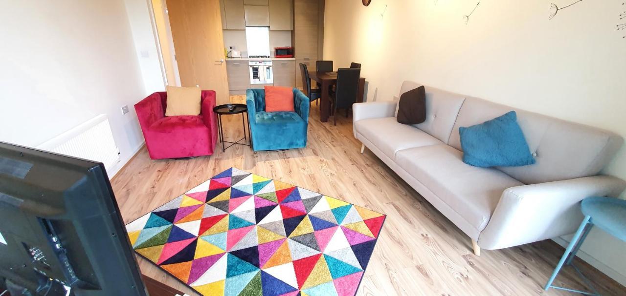 Garland Modern Apartment, Greenhithe 1 With Parking Dartford Bagian luar foto