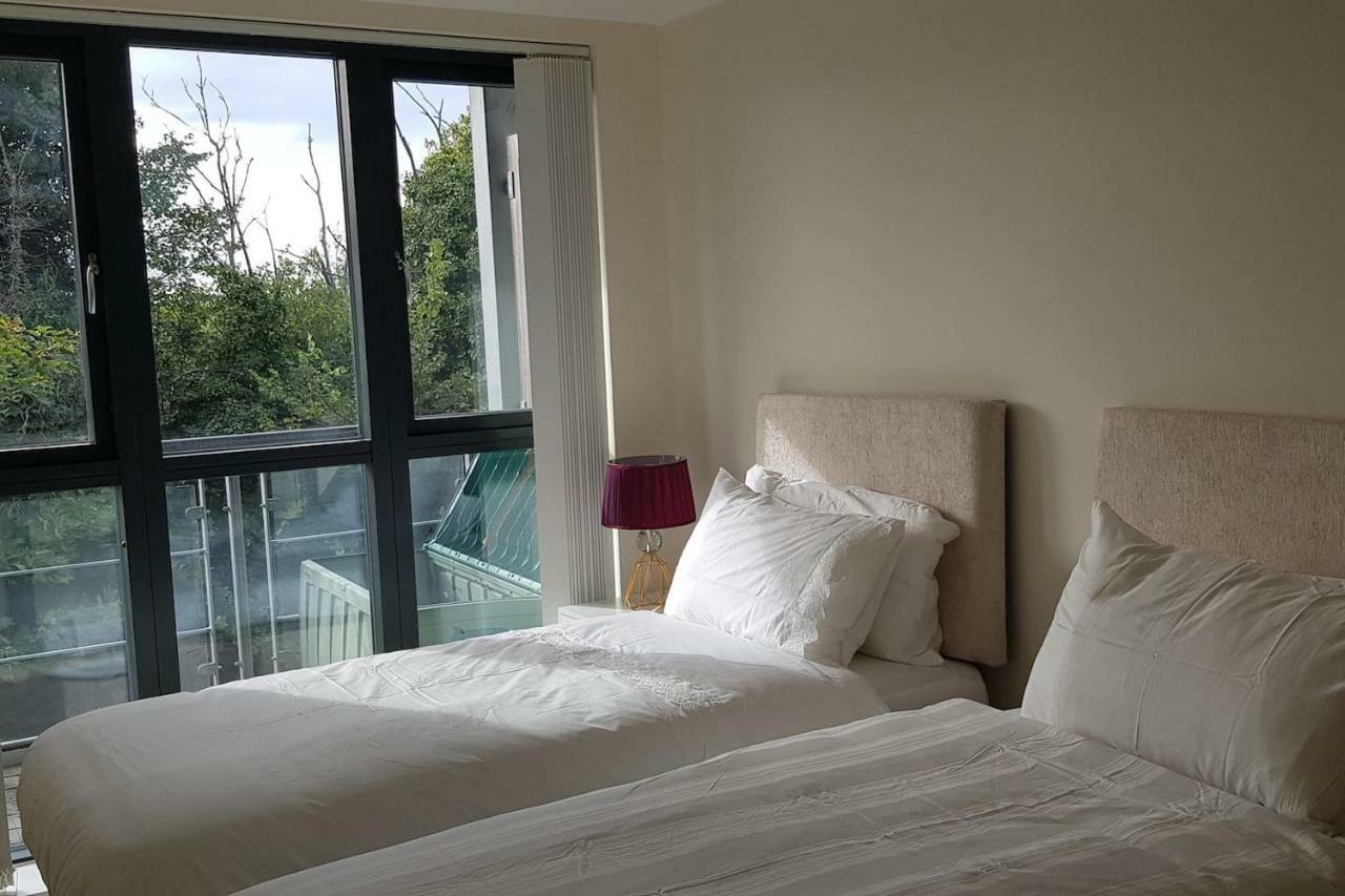 Garland Modern Apartment, Greenhithe 1 With Parking Dartford Bagian luar foto